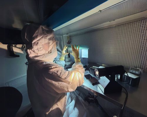 虎端光電生產線